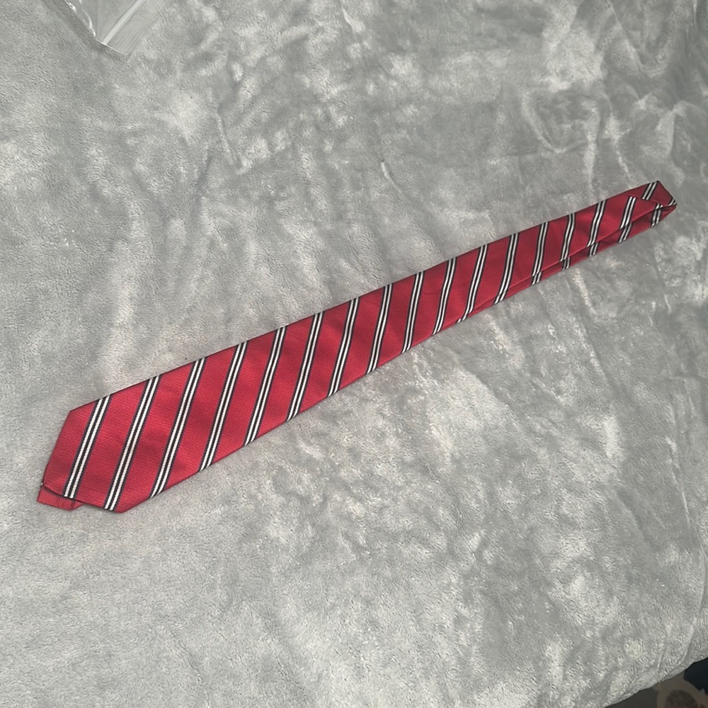 Career cravats tie